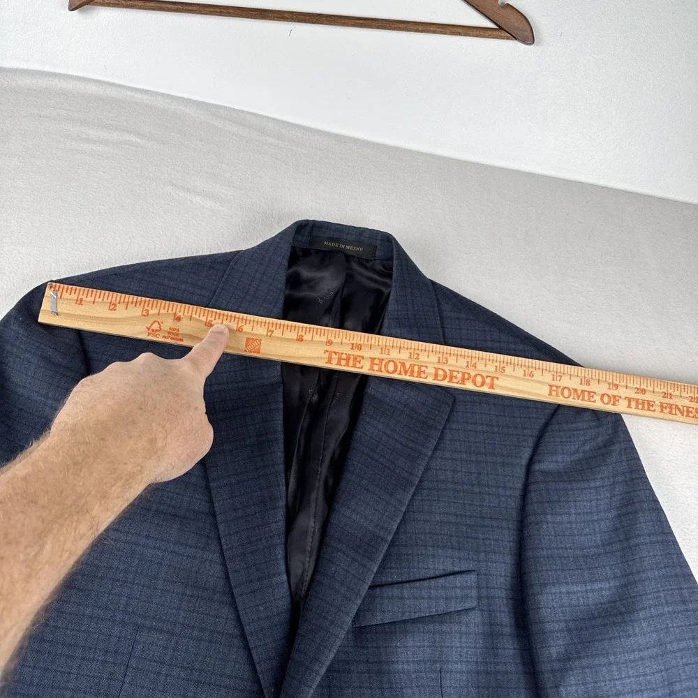 Jos A Bank Reserve Mens Dark Navy Plaid Sport Coat 39R Ethomas Fabric Office